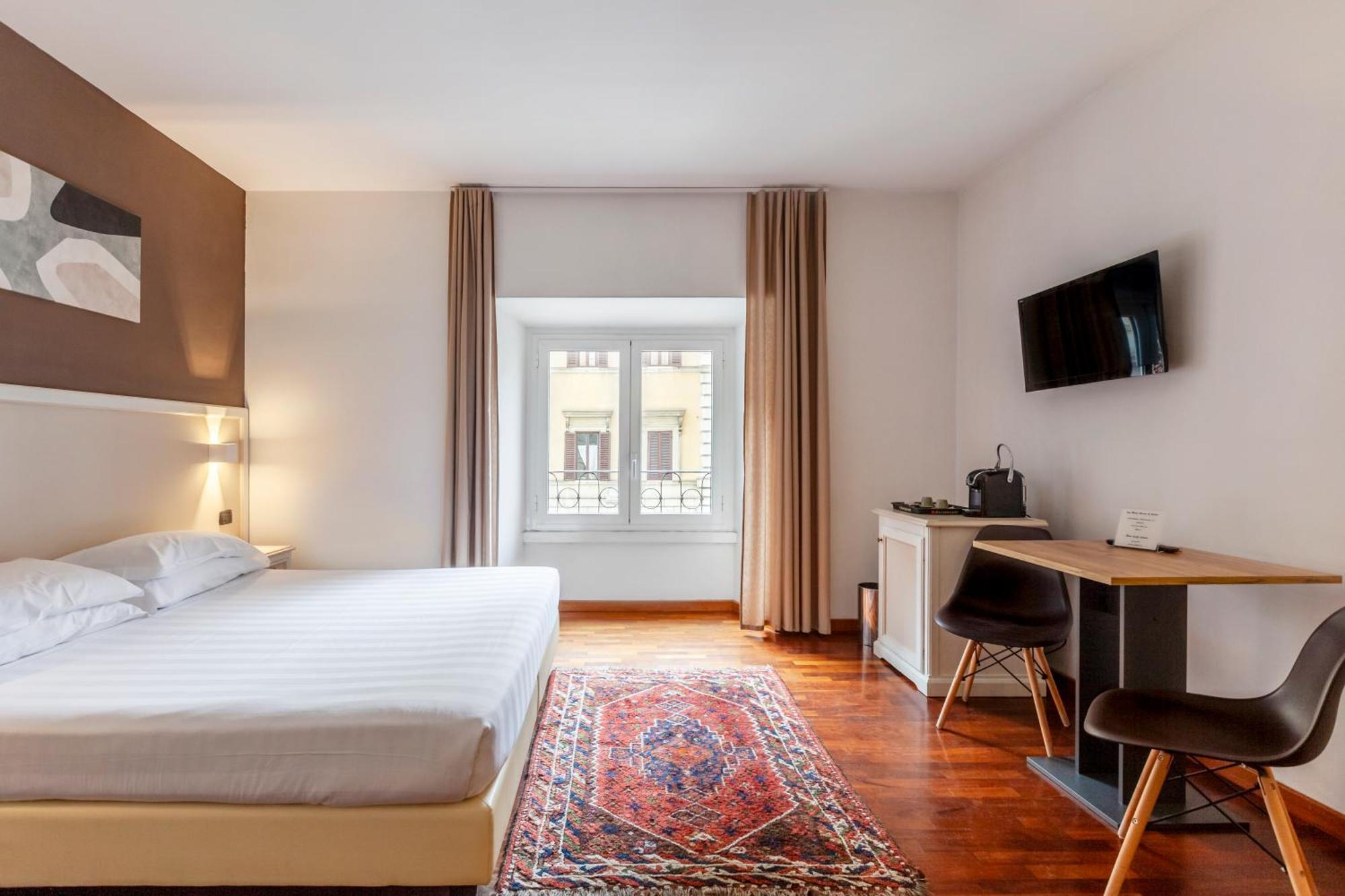 Inn Rome Rooms & Suites Екстер'єр фото